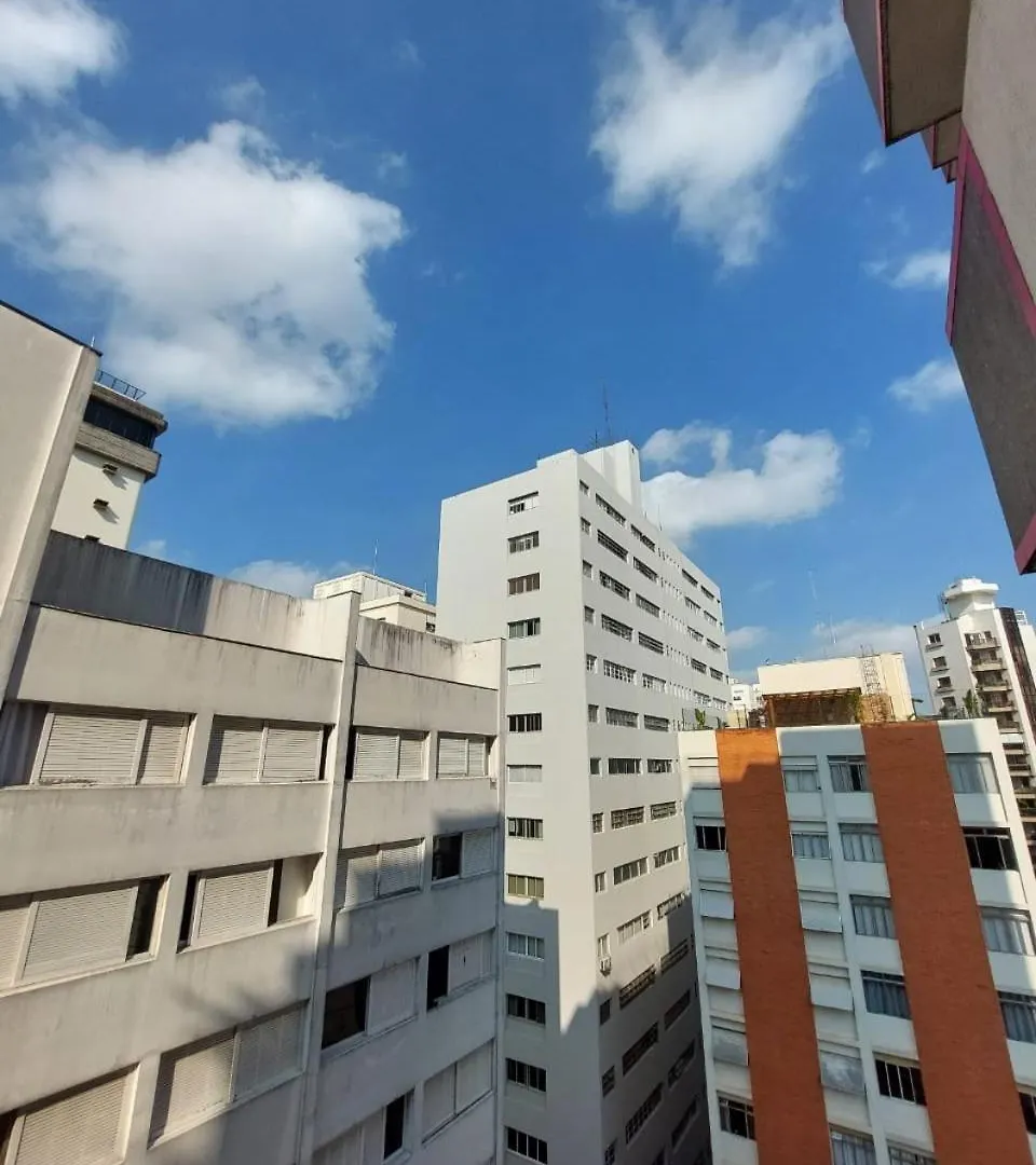 Studio Poeta Drummond, Jardins! Sao Paulo 0*,
